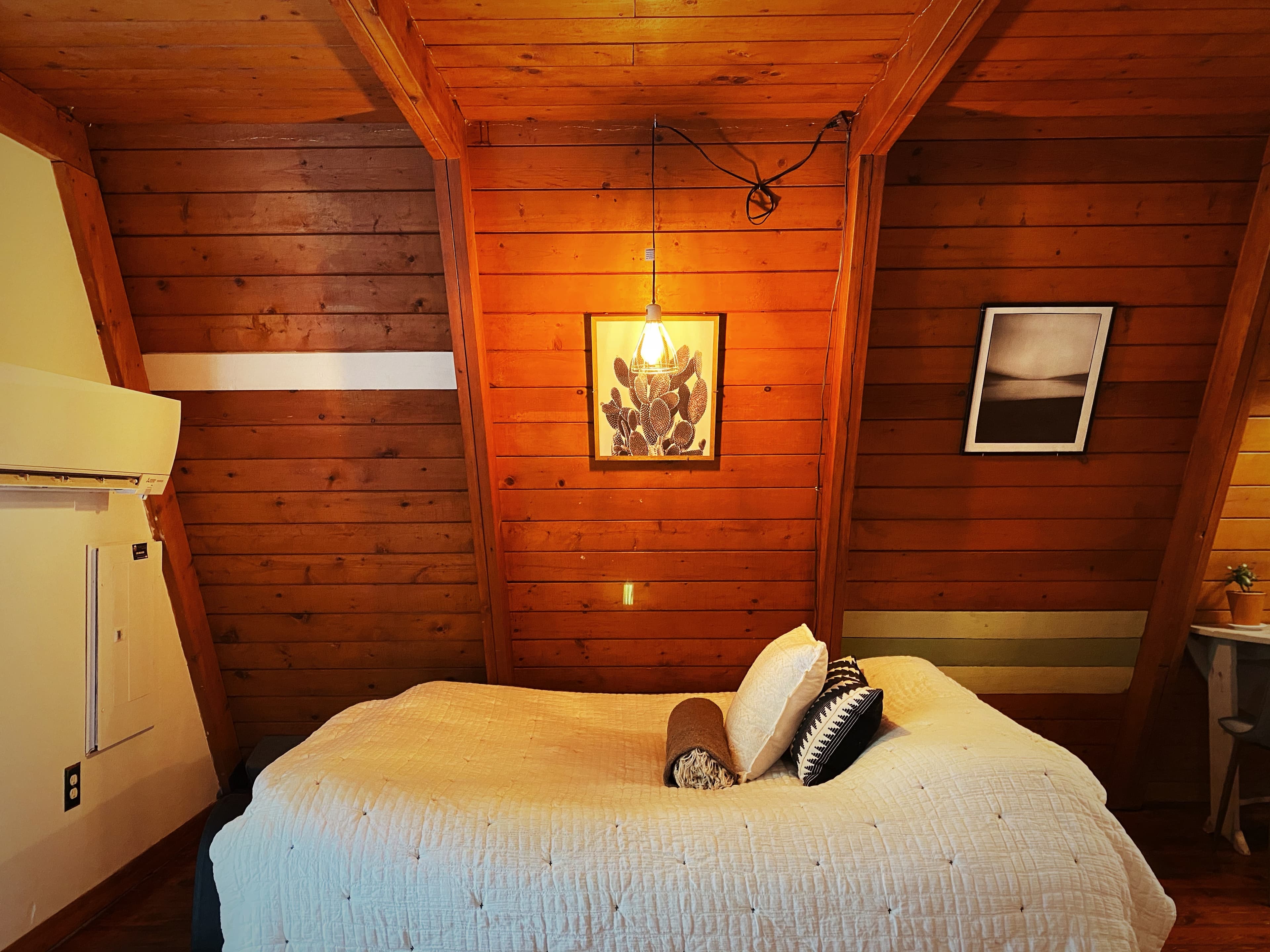 The Triangle: A-Frame Cabin for your city retreat