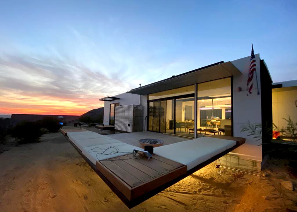 Schoolhouse, 2 bedrooms w/ indoor jacuzzi tub